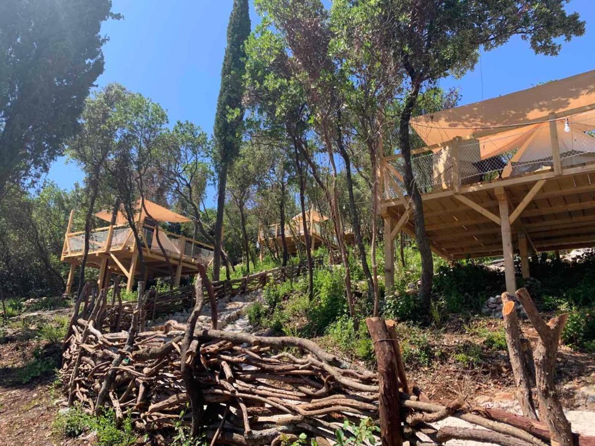 Bigova Glamping Hotel โกตอร์ ภายนอก รูปภาพ